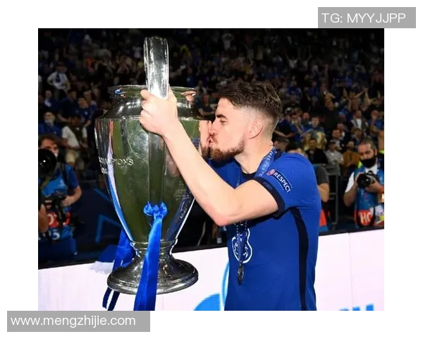 那不勒斯荣获月度最佳球员，实至名归